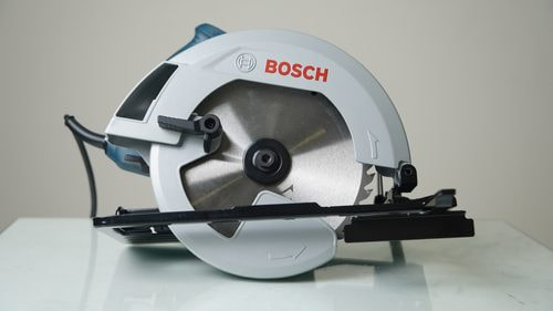 Máy cưa đĩa gỗ Bosch GKS 130